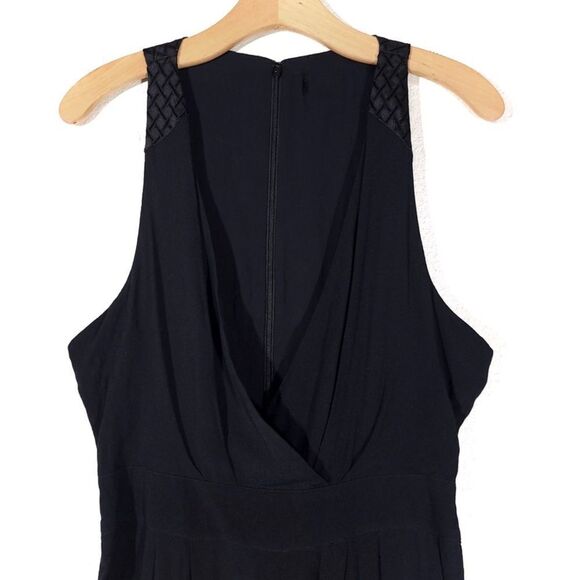 BLESSED ARE THE MEEK Long Island Pleated Diamond Back Jumpsuit in Black Medium - Picture 4 of 12